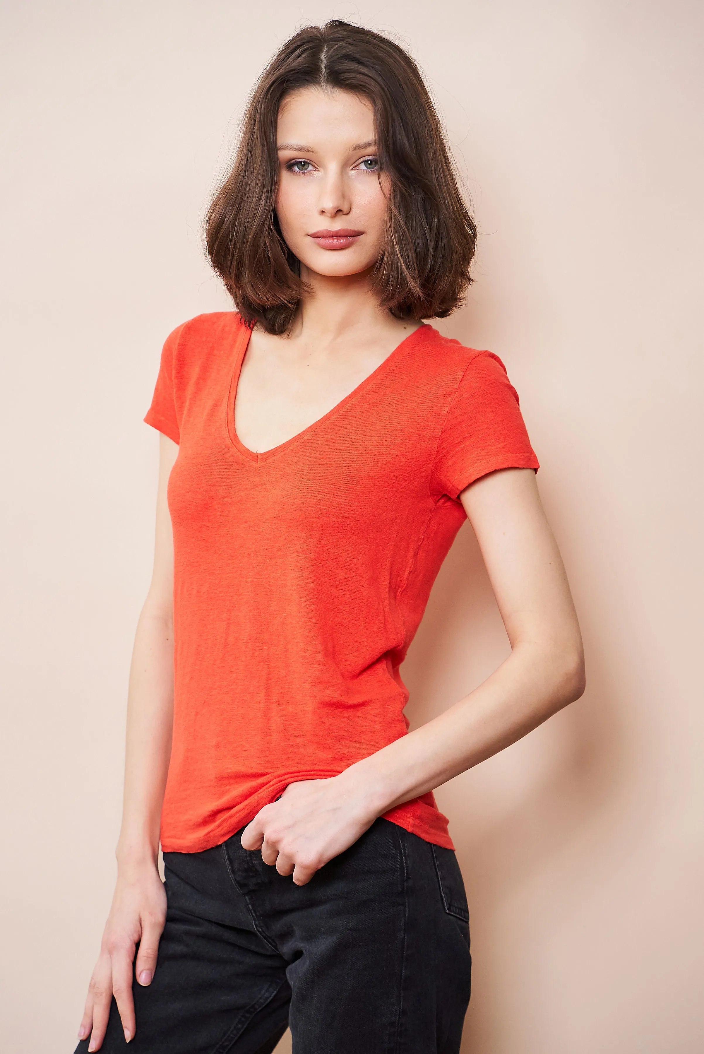 Majestic Stretch Linen Short Sleeve V-Neck in Orange