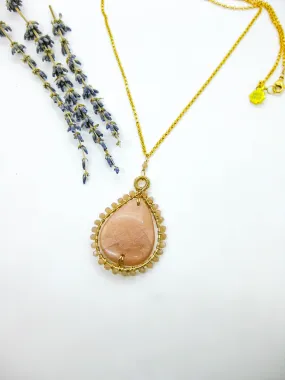 Peony: Peach Moonstone 22 Necklace - n605oak